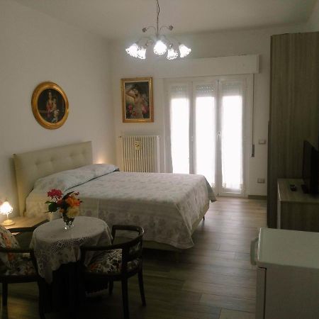 B&B Sweet Dreams Diano Marina Bagian luar foto